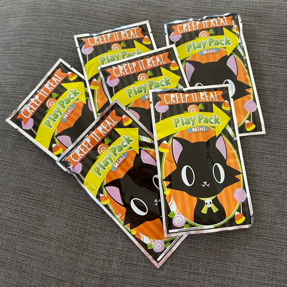 mini play pack creep it real Halloween arts & crafts packs treat bag 6pck